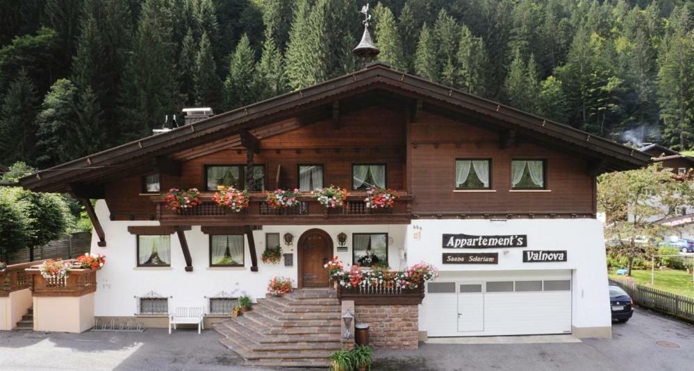 Appartment Valnova / Barga 帕尔特嫩 外观 照片